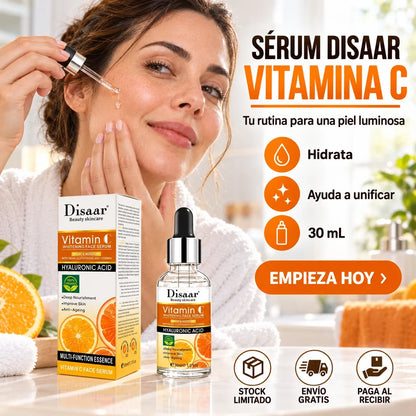 Aplicación del sérum Disaar Vitamina C en una rutina facial